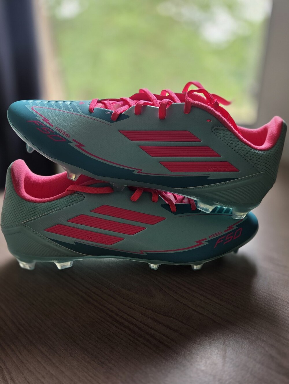 adidas Turquoise and Pink Men'os Soccer Cleats